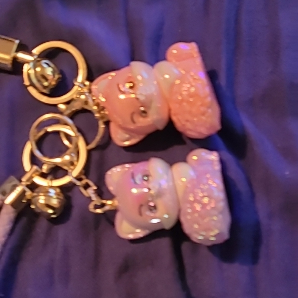 Cute Fox Charm Keychains - Picture 3 of 3